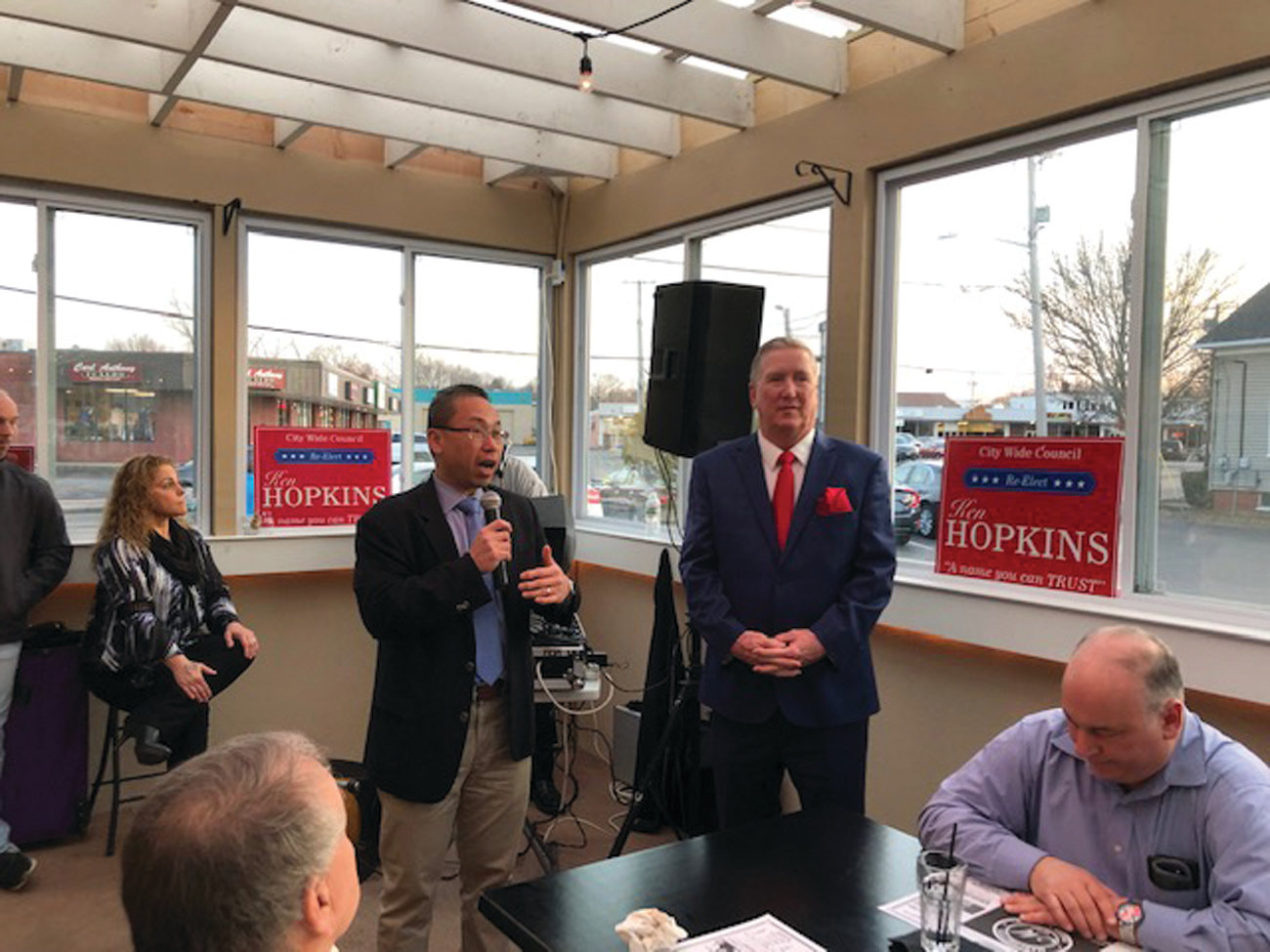 Mayor Allan Fung speaks during a 2019 fundraiser for Citywide Councilman Ken Hopkins. Fung on Monday endorsed Hopkins' bid to succeed him as mayor.